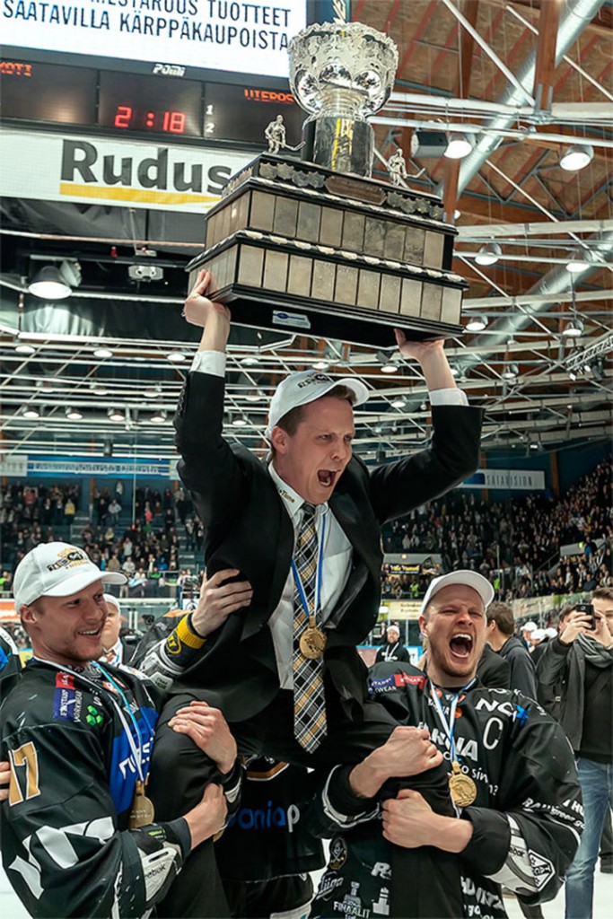 26.4.2014  Kärpät - Tappara 7. finaali